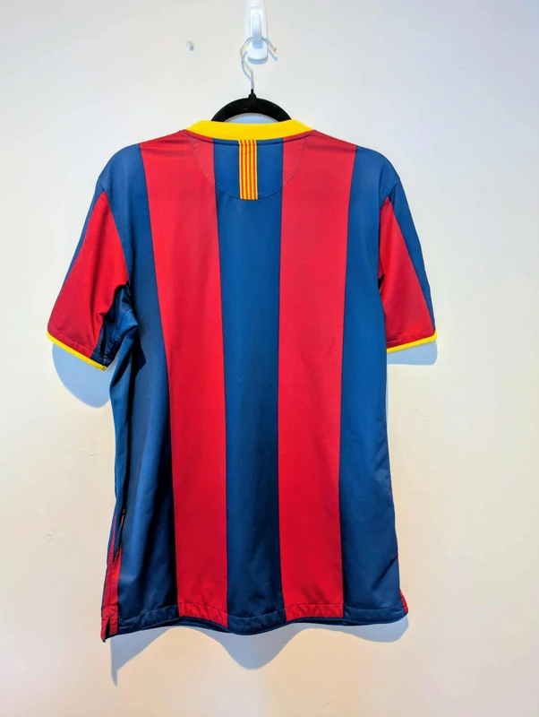 fc barcelona 2010/11 home jersey fc barcelona 2010/11 home jersey