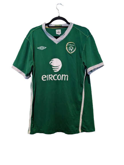 Authentic 2010 Republic of Ireland home jersey Umbro green size 44 3 sponsor